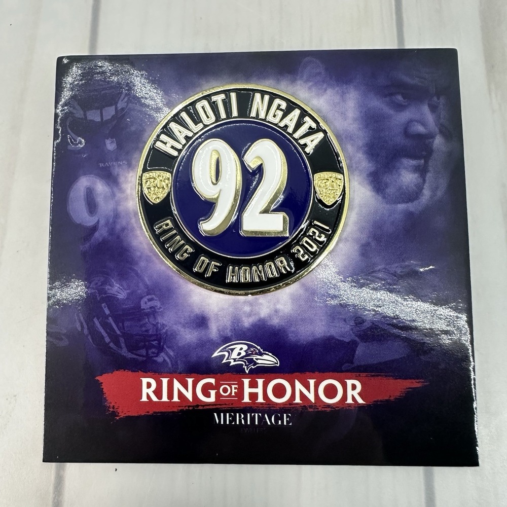 Haloti Ngata Baltimore Ravens Ring of Honor 2021 Pin Meritage NFL #92 Purple